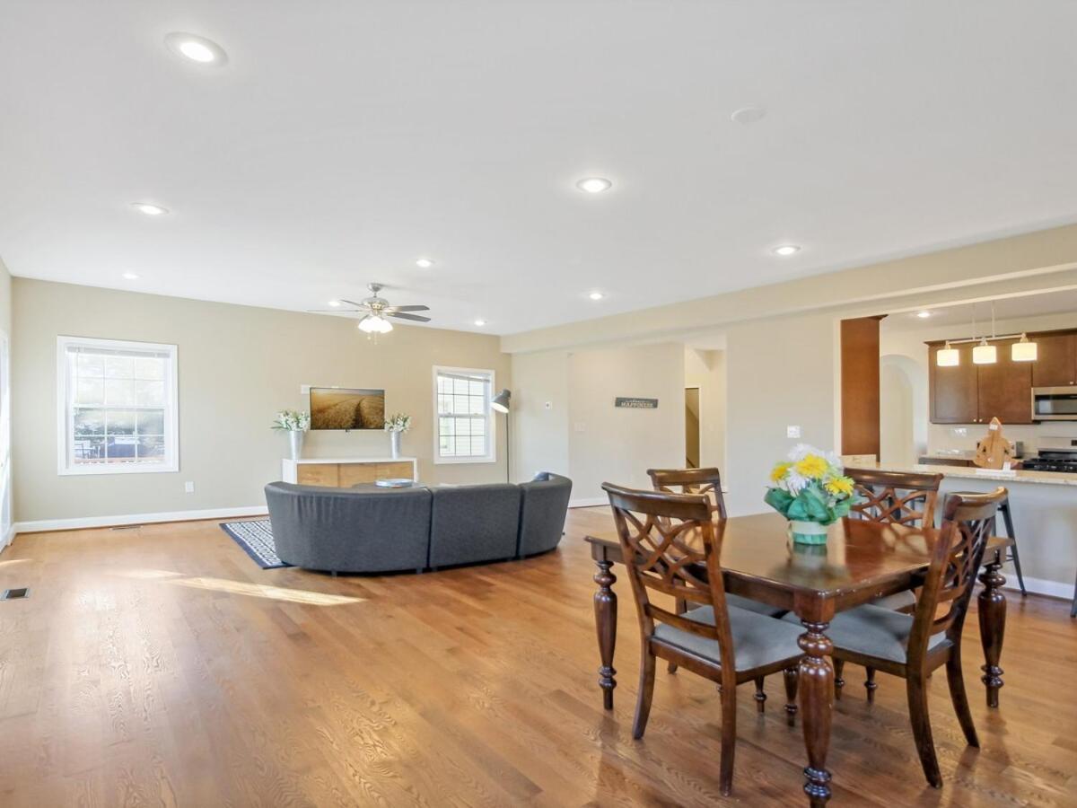 Havenly Homes Dmv Arlington Quarto foto