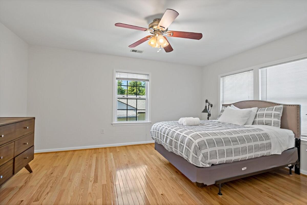 Havenly Homes Dmv Arlington Quarto foto
