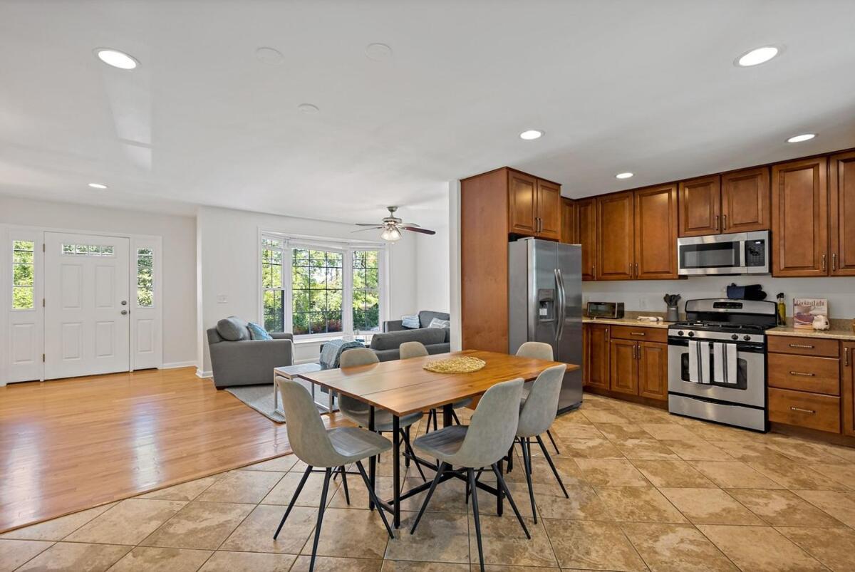 Havenly Homes Dmv Arlington Quarto foto